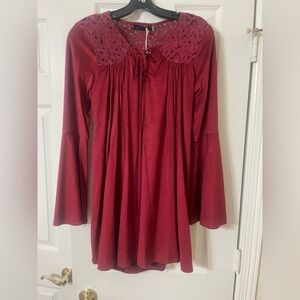 Red Lace Yoke Bell Sleeve Tunic